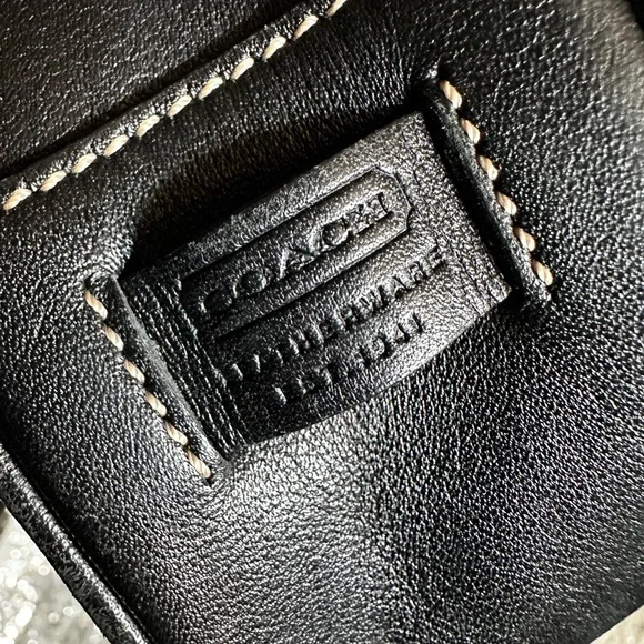 COACH Black Leather Hobo Style Shoulder Bag - Picture 12 of 17